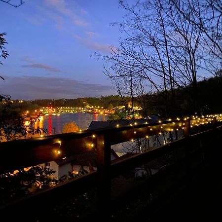 르꾸드레몽소 Chalet En Bord De Seine 빌라 외부 사진