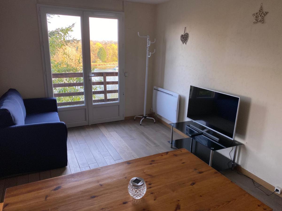 르꾸드레몽소 Chalet En Bord De Seine 빌라 외부 사진